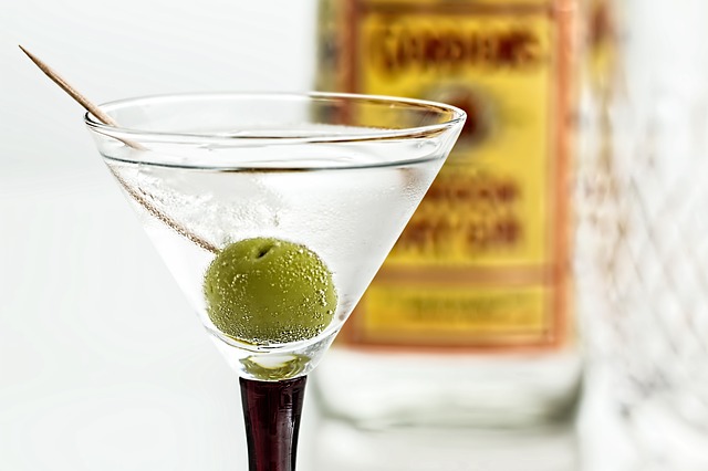 Wodka-Martini (Vodkatini) – James Bonds Lieblingscocktail